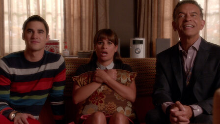 Watch Loser Like Me. Episode 1 of Season 6.