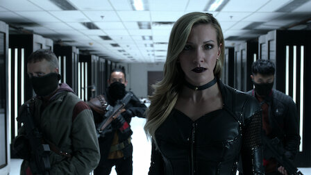 Watch Thanksgiving. Episode 7 of Season 6.